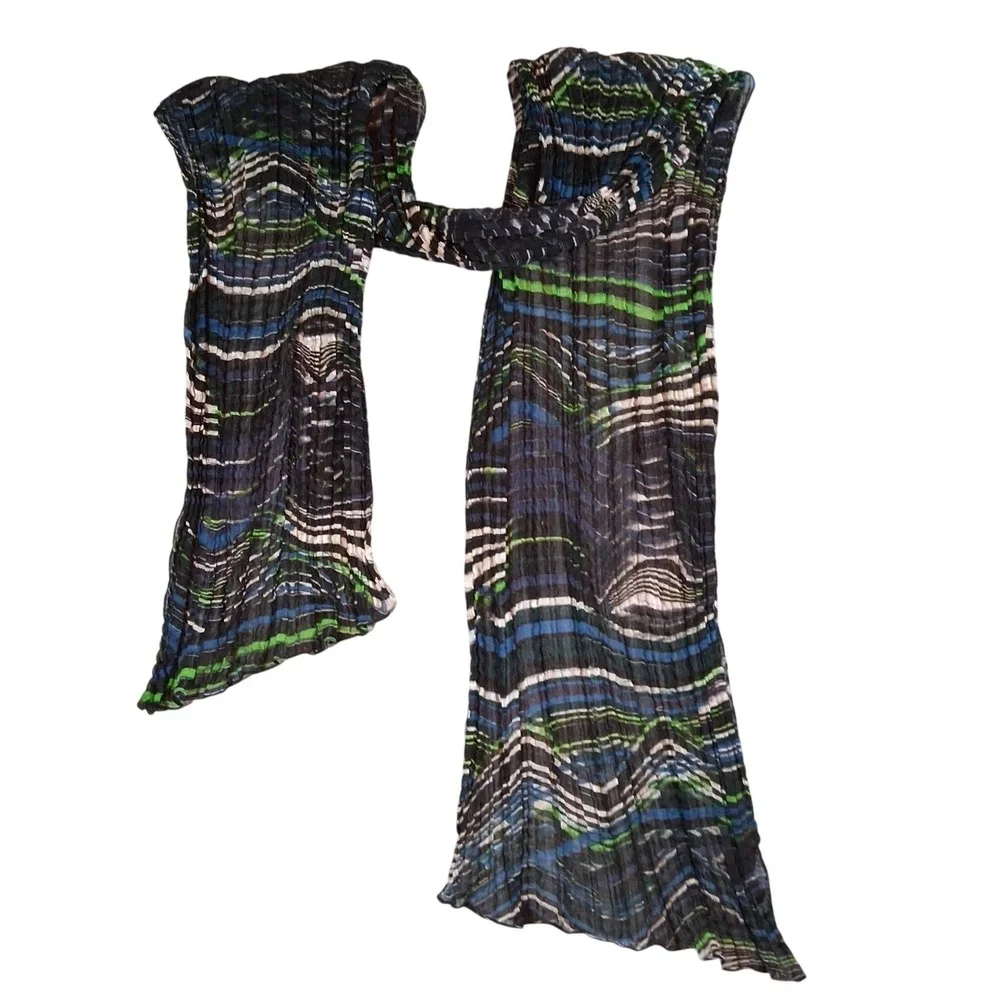 Silvian Heach Women Blue Green Black Abstract Wave Print Pleated Scarf 68